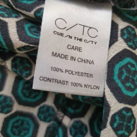 CUE Size 10 Long Sleeve Teal Print Oversized Lightweight High Low Top - Picture 10 of 11